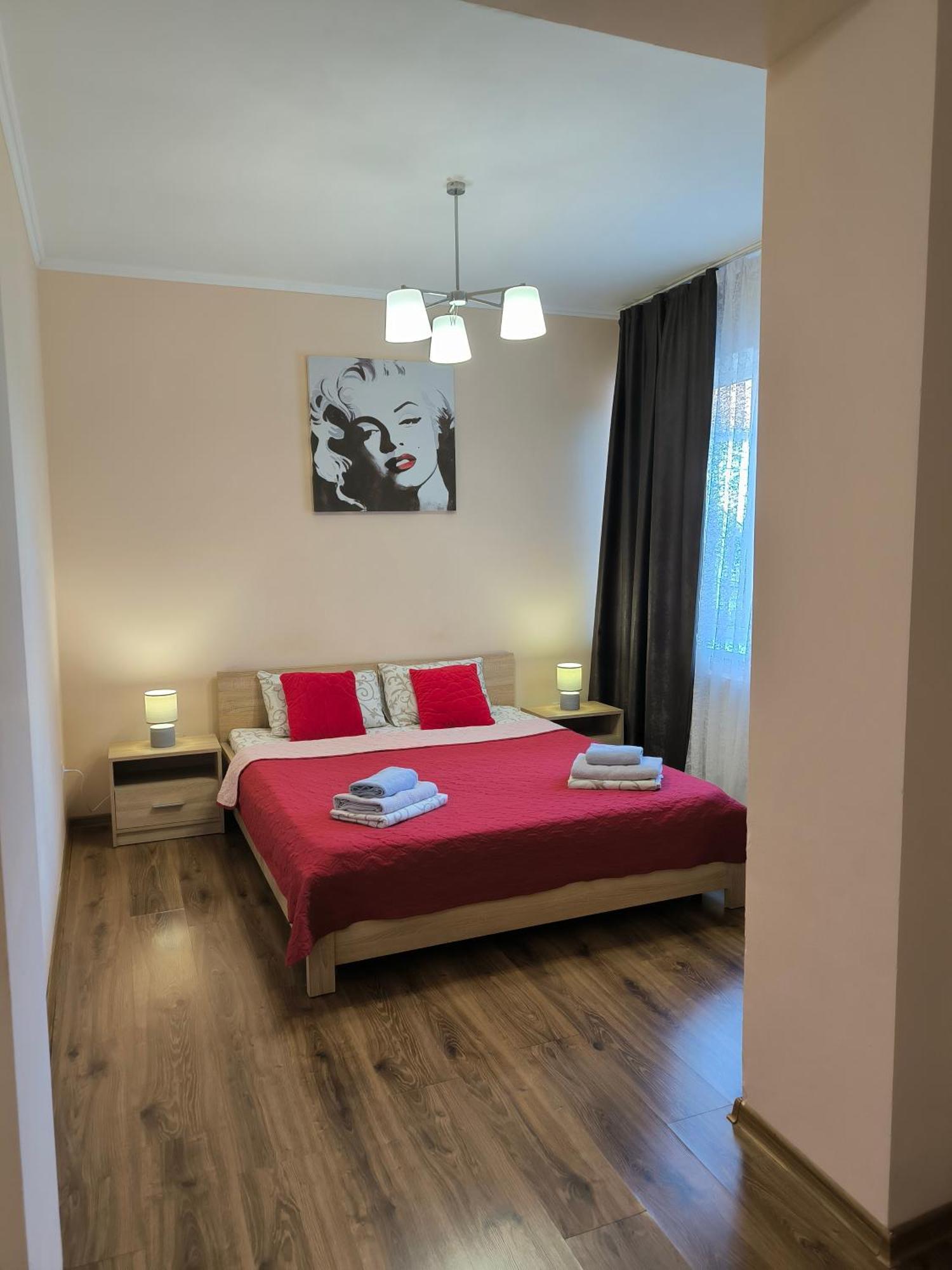 Apartments Domovik Мостова 5 Кв 37 Mukačevo Esterno foto