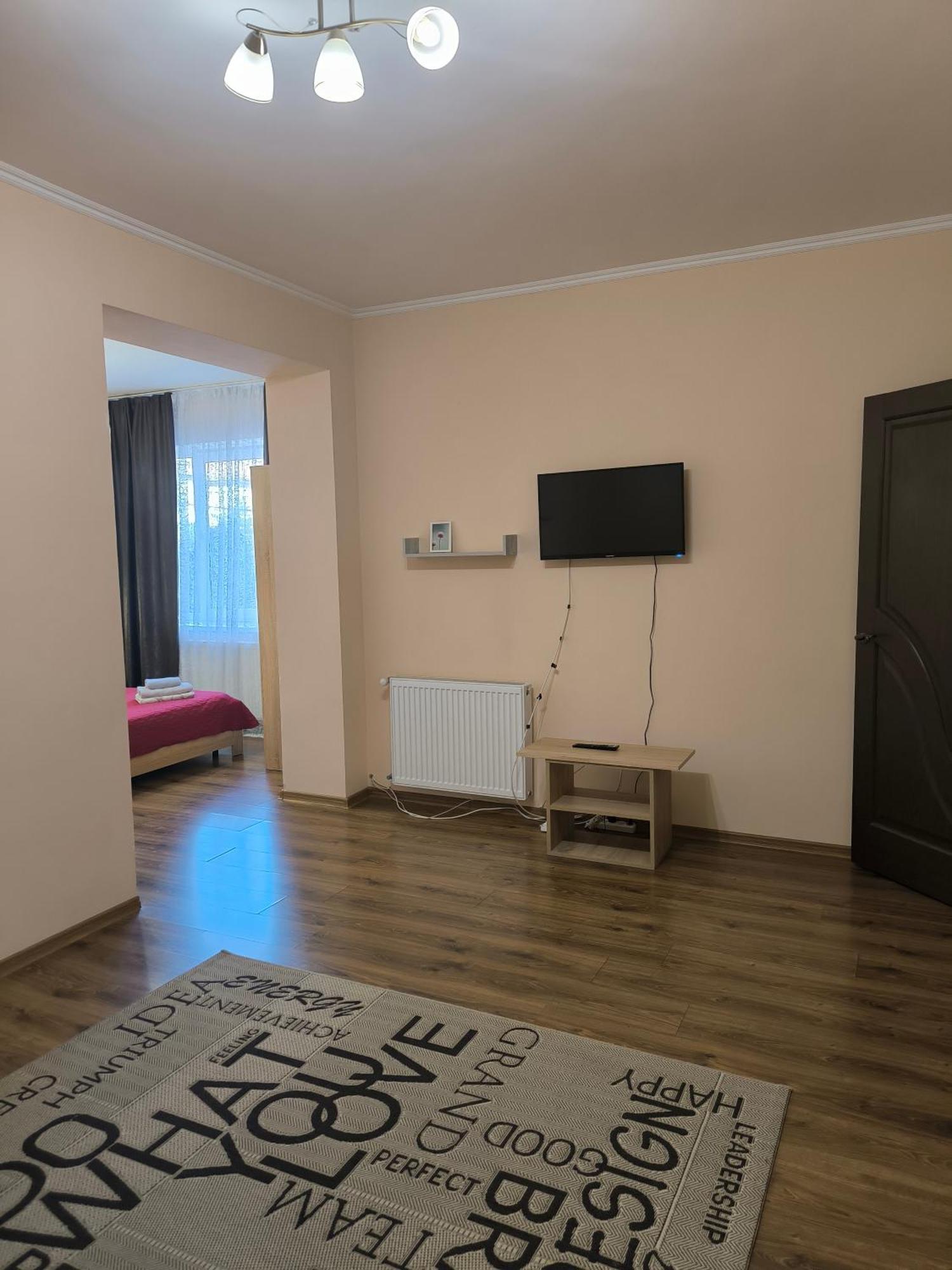 Apartments Domovik Мостова 5 Кв 37 Mukačevo Esterno foto
